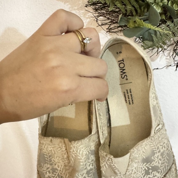 TOMS Alpargata Rope Espadrille Slip On Beige Flats Casual Womens slightly narrow - Picture 8 of 9